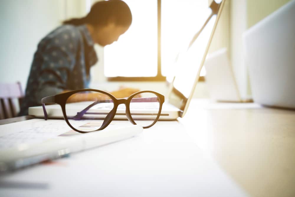 eye glasses on the office table