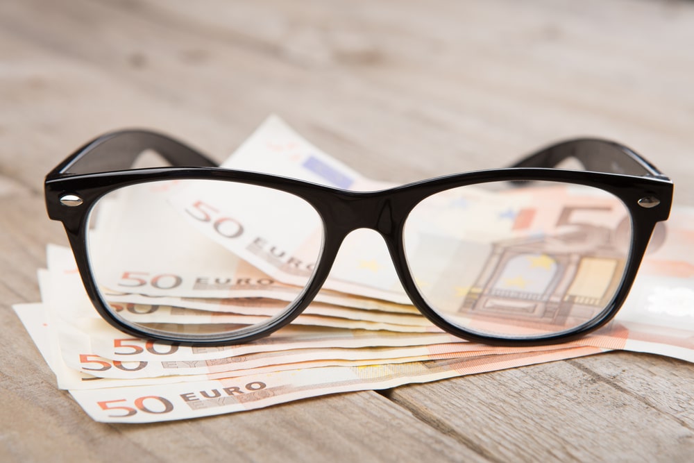 The Lifespan of Quality Glasses