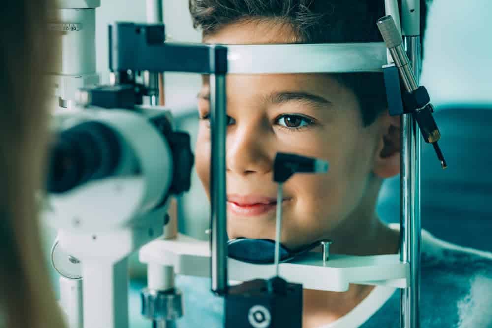 5 Reasons Why Your Children Should Get Their Eyes Checked Regularly