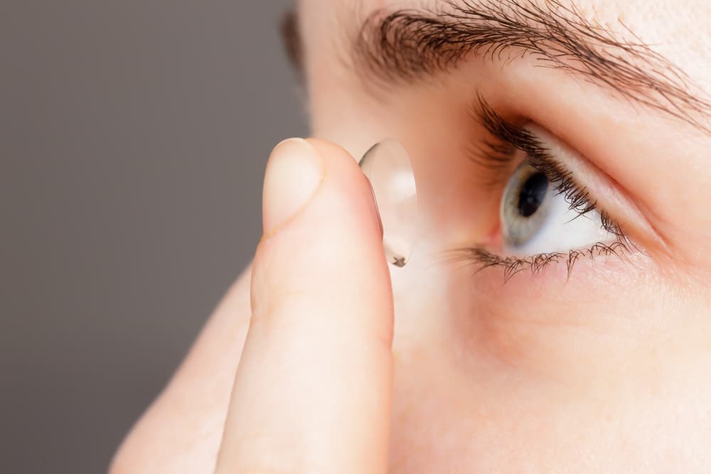Everything You Need to Know About Wearing Contacts