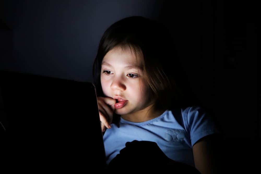 7 Tips to Protect Your Eyes from Screen Time