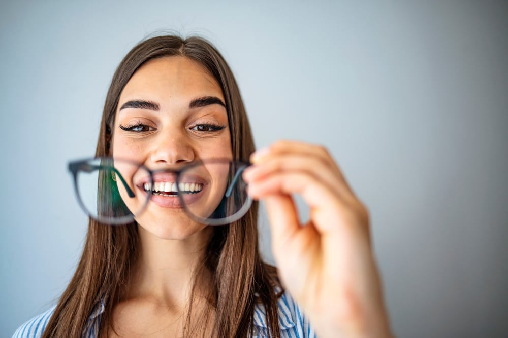 How to Break in New Glasses
